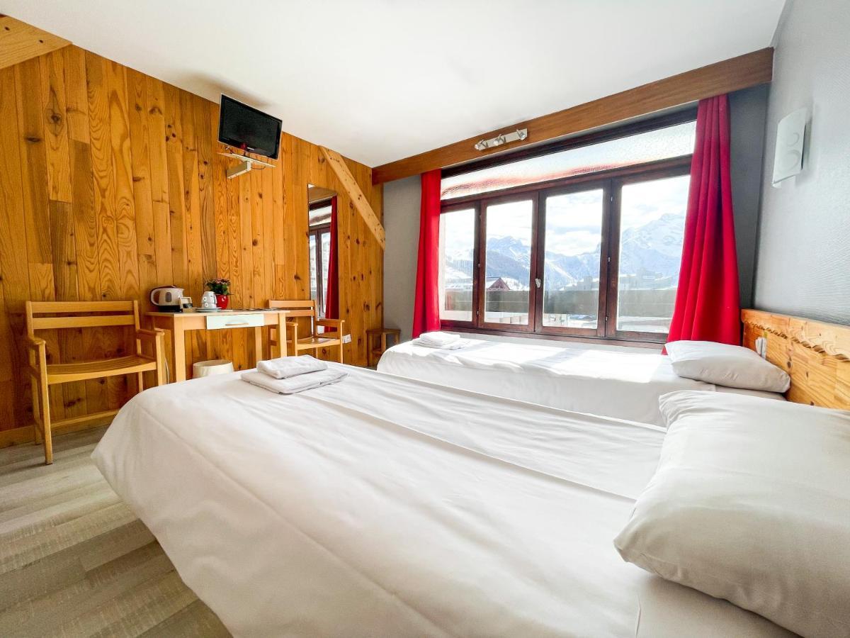 Atmosphere Hotel Ле дез Альп Экстерьер фото