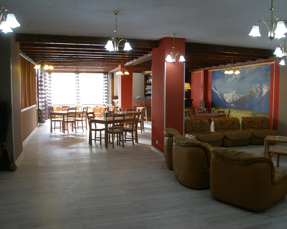 Atmosphere Hotel Ле дез Альп Экстерьер фото